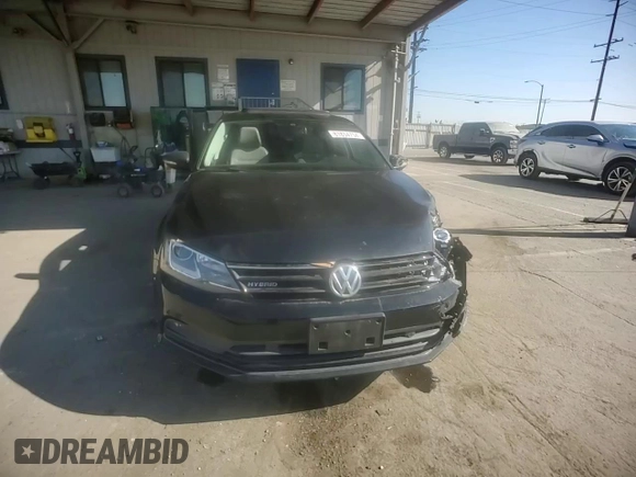 2015 Volkswagen Jetta Sedan Hybrid SEL Premium with VIN 3VW637AJ8FM416575, listed as a Copart auction lot 81854754 with 0 mi miles and Salvage Title. Bid and sale history available at carsss.com. Image 11.
