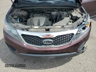 2013 Kia Sorento LX with VIN 5XYKTDA23DG389370, listed as a Copart auction lot 60645535 with 176,393 mi miles and Salvage title. Bid and sale history available at DreamBid. Image 12.