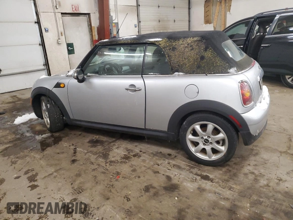 2010 MINI Convertible with VIN WMWMR3C55ATU98337, listed as a Copart auction lot 45039425 with Not Provided miles and Clean Title. Bid and sale history available at DreamBid. Image 2.