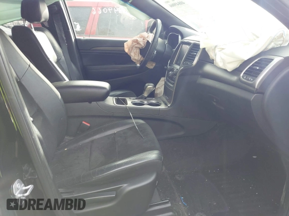 2017 Jeep Grand Cherokee Laredo with VIN 1C4RJFAG7HC873211, listed as a IAAI auction lot 40849066 with 139,430 mi miles. Bid and sale history available at carsss.com. Image 5.