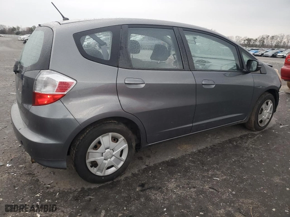 2013 Honda Fit with VIN JHMGE8H37DC026868, listed as a Copart auction lot 50137155 with 272,050 mi miles and Salvage Title. Bid and sale history available at carsss.com. Image 3.