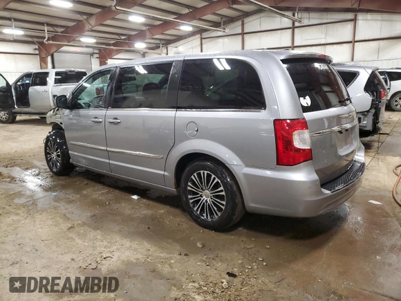 2014 Chrysler Town & Country S with VIN 2C4RC1HG0ER109089, listed as a Copart auction lot 49243395 with 117,568 mi miles and Clean Title. Bid and sale history available at carsss.com. Image 2.