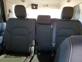 2024 Nissan Pathfinder S z VIN 5N1DR3AC1RC251201, wystawiony jako Copart lot #84238104 z przebiegiem 867 mil mil oraz Nie do naprawy • Non repairable. Historia ofert i sprzedaży dostępna na DreamBid. Obrazek 10.