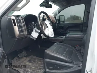 2015 GMC Sierra 2500HD Denali with VIN 1GT120E85FF681680, listed as a IAAI auction lot 42081711 with 67,676 mi miles and . Bid and sale history available at DreamBid. Image 5.