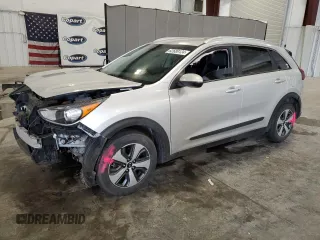 2017 Kia Niro LX with VIN KNDCB3LC6H5049927, listed as a Copart auction lot 62688124 with 123,870 mi miles and Salvage Title. Bid and sale history available at carsss.com. Image 1.