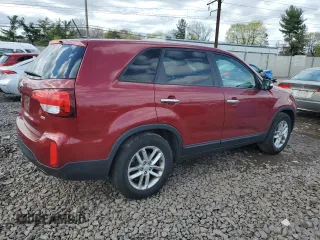 2014 Kia Sorento LX with VIN 5XYKT3A63EG466656, listed as a Copart auction lot 53100805 with 84,067 mi miles and Salvage Title. Bid and sale history available at carsss.com. Image 3.
