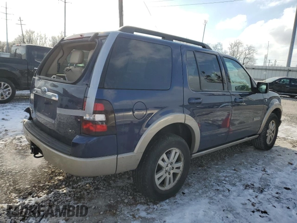 2008 Ford Explorer Eddie Bauer with VIN 1FMEU74818UA30370, listed as a Copart auction lot 88144815 with 140,343 mi miles and Salvage Title. Bid and sale history available at carsss.com. Image 3.