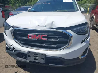 2020 GMC Terrain SLE z VIN 3GKALTEV6LL301417, wystawiony jako IAAI lot #42534528 z przebiegiem 28 864 mil mil oraz . Historia ofert i sprzedaży dostępna na DreamBid. Obrazek 6.