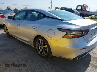 2020 Nissan Maxima SV с VIN 1N4AA6CV9LC360453, выставлен на аукционе IAAI как лот 42421644 с пробегом 66 571 миль миль и . История ставок и продаж доступна на DreamBid. Изображение 3.