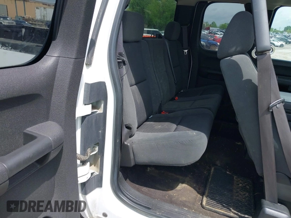 2009 Chevrolet Silverado 1500 LT with VIN 1GCEK290X9Z291310, listed as a IAAI auction lot 42055477 with 154,712 mi miles and . Bid and sale history available at DreamBid. Image 8.