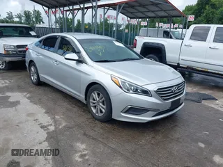 2016 Hyundai Sonata SE with VIN 5NPE24AFXGH313001, listed as a IAAI auction lot 42663960 with 110,837 mi miles and . Bid and sale history available at DreamBid. Image 1.