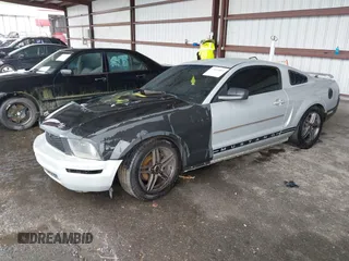 2005 Ford Mustang Deluxe with VIN 1ZVFT80N955114839, listed as a IAAI auction lot 42689801 with 149,556 mi miles and . Bid and sale history available at DreamBid. Image 2.