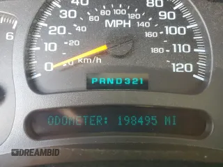 2004 Chevrolet Tahoe LS z VIN 1GNEC13T34R228124, wystawiony jako Copart lot #57317335 z przebiegiem 198 495 mil mil oraz Szkoda całkowita • Salvage title. Historia ofert i sprzedaży dostępna na DreamBid. Obrazek 9.