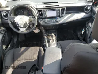 2018 Toyota RAV4 XLE z VIN JTMRFREV1JJ242564, wystawiony jako Copart lot #59093405 z przebiegiem 111 174 mil mil oraz Szkoda całkowita • Salvage title. Historia ofert i sprzedaży dostępna na DreamBid. Obrazek 8.
