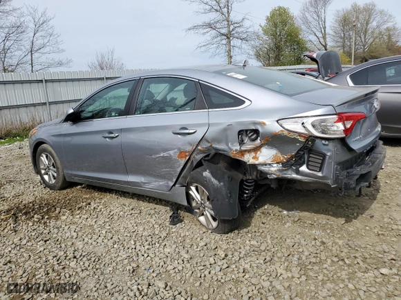 2017 Hyundai Sonata SE with VIN 5NPE24AF5HH567071, listed as a Copart auction lot 53925005 with 157,897 mi miles and Clean Title. Bid and sale history available at carsss.com. Image 2.