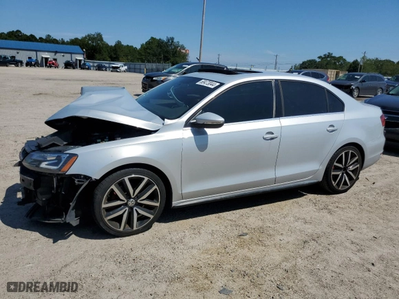 2013 Volkswagen GLI Autobahn w/Nav with VIN 3VW4A7AJ4DM220353, listed as a Copart auction lot 68473044 with 143506 miles and Salvage Title. Bid and sale history available at carsss.com. Image 1.