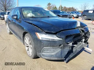 2021 Volvo S60 Momentum z VIN 7JR102FK4MG096853, wystawiony jako IAAI lot #41740894 z przebiegiem 75 270 mil mil oraz . Historia ofert i sprzedaży dostępna na DreamBid. Obrazek 12.