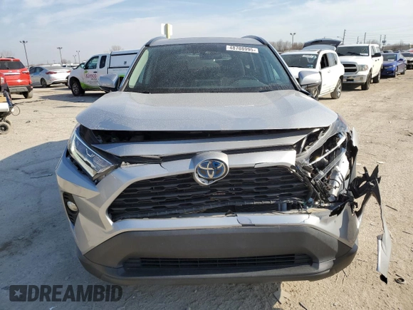 2019 Toyota RAV4 Hybrid XLE with VIN 2T3RWRFV1KW041684, listed as a Copart auction lot 48708995 with 80,181 mi miles and Salvage Title. Bid and sale history available at carsss.com. Image 5.