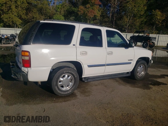 2003 GMC Yukon SLT with VIN 1GKEC13Z53R152244, listed as a Copart auction lot 81137094 with 234,188 mi miles and Salvage Title. Bid and sale history available at carsss.com. Image 3.