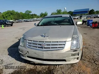 2007 Cadillac STS z VIN 1G6DW677970151227, wystawiony jako Copart lot #52345265 z przebiegiem 154 790 mil mil oraz Szkoda całkowita • Salvage title. Historia ofert i sprzedaży dostępna na DreamBid. Obrazek 10.