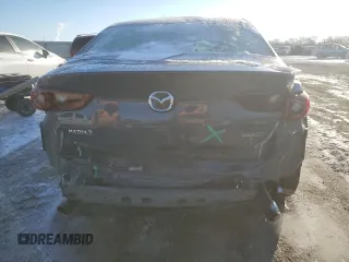 2022 Mazda 3 Carbon Edition z VIN 3MZBPACL5NM312817, wystawiony jako Copart lot #45314185 z przebiegiem 37 279 mil mil oraz Szkoda całkowita • Salvage title. Historia ofert i sprzedaży dostępna na DreamBid. Obrazek 6.