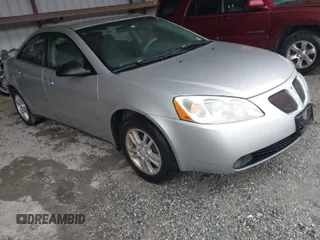 2006 Pontiac G6 6-Cyl with VIN 1G2ZG578364212411, listed as a IAAI auction lot 41978085 with 226,338 mi miles. Bid and sale history available at carsss.com. Image 1.