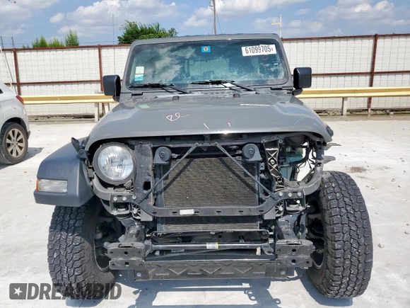 2020 Jeep Wrangler Unlimited Sport S with VIN 1C4HJXDN0LW276906, listed as a Copart auction lot 61099705 with 103,873 mi miles and Salvage title. Bid and sale history available at DreamBid. Image 5.