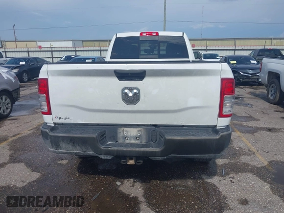 2020 Ram 2500 Tradesman z VIN 3C6UR4HL4LG266478, wystawiony jako IAAI lot #42508474 z przebiegiem 125 048 mil mil oraz . Historia ofert i sprzedaży dostępna na DreamBid. Obrazek 16.