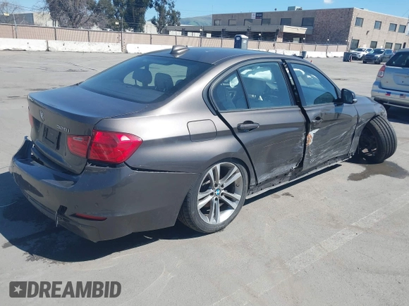 2013 BMW 3 Series 328i with VIN WBA3C1C58DF443711, listed as a IAAI auction lot 41828396 with 81,132 mi miles. Bid and sale history available at carsss.com. Image 4.