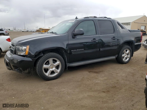 2010 Chevrolet Avalanche LT with VIN 3GNVKFE09AG100713, listed as a Copart auction lot 44765995 with 197,854 mi miles and Salvage Title. Bid and sale history available at carsss.com. Image 1.