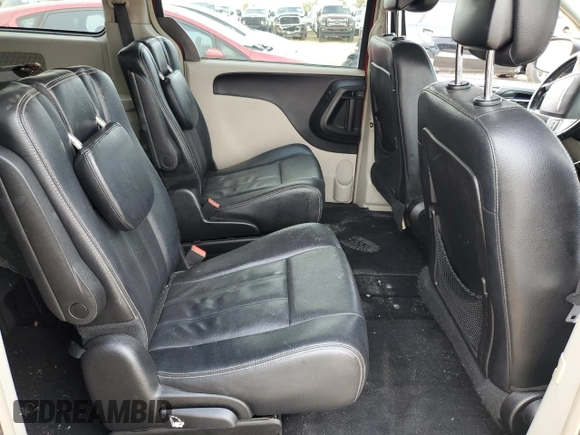 2015 Chrysler Town & Country LX with VIN 2C4RC1AG8FR676436, listed as a Copart auction lot 85104814 with Not Provided miles and Salvage Title. Bid and sale history available at carsss.com. Image 11.