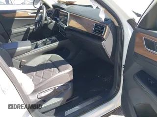 2024 Volkswagen Atlas SE with VIN 1V2HR2CA8RC580455, listed as a IAAI auction lot 42282323 with 13,549 mi miles and . Bid and sale history available at DreamBid. Image 5.