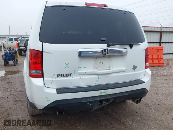 2014 Honda Pilot EX-L with VIN 5FNYF3H73EB024368, listed as a IAAI auction lot 41646002 with 157,336 mi miles and . Bid and sale history available at carsss.com. Image 6.