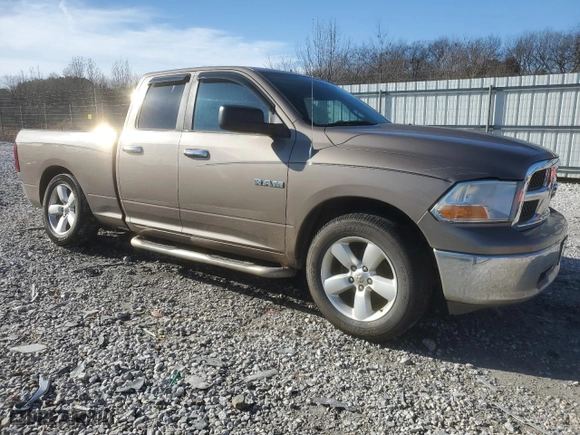 2009 Dodge Ram 1500 ST with VIN 1D3HB18P29S811604, listed as a Copart auction lot 85685064 with 141,591 mi miles and Salvage Title. Bid and sale history available at carsss.com. Image 4.