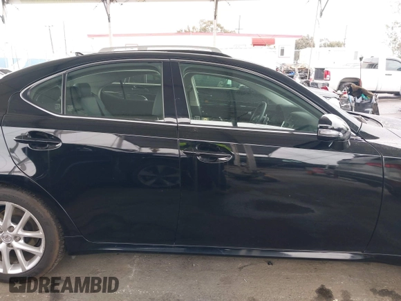 2011 Lexus IS 250 z VIN JTHBF5C26B5145842, wystawiony jako IAAI lot #41807032 z przebiegiem 78 087 mil mil oraz . Historia ofert i sprzedaży dostępna na DreamBid. Obrazek 14.