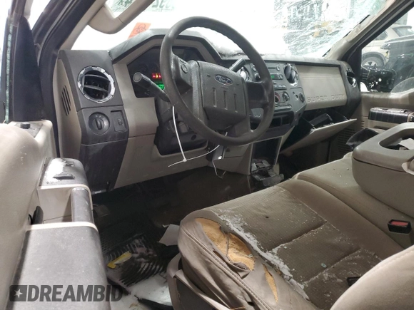 2008 Ford Super Duty F-250 SRW XL with VIN 1FTSX21Y08EB35014, listed as a Copart auction lot 86921214 with 165,316 mi miles and Clean Title. Bid and sale history available at carsss.com. Image 8.