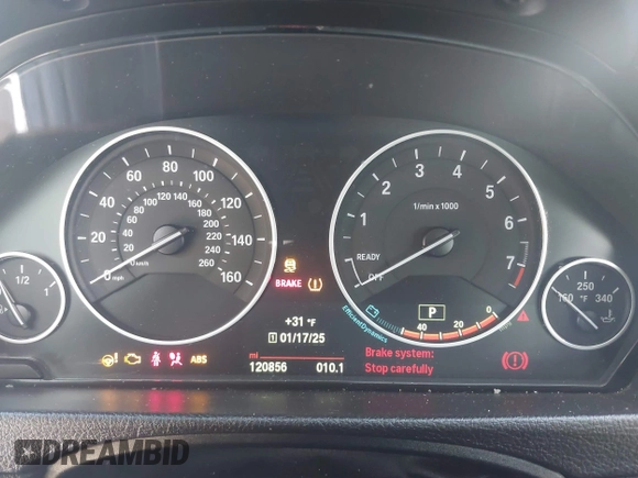 2015 BMW 3 Series 320i xDrive с VIN WBA3C3G55FNS75282, выставлен на аукционе IAAI как лот 41336850 с пробегом 120 856 миль миль и . История ставок и продаж доступна на DreamBid. Изображение 7.