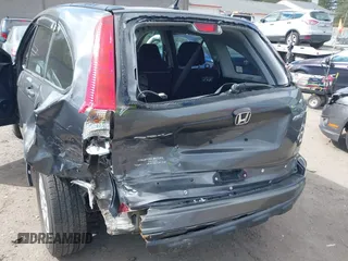 2011 Honda CR-V SE with VIN 5J6RE4H46BL079385, listed as a IAAI auction lot 41996786 with 121,207 mi miles. Bid and sale history available at carsss.com. Image 6.