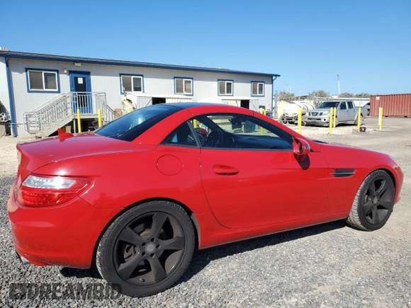 2012 Mercedes-Benz SLK 350 with VIN WDDPK5HA8CF038828, listed as a Copart auction lot 50047975 with 93,484 mi miles and Clean title. Bid and sale history available at DreamBid. Image 3.