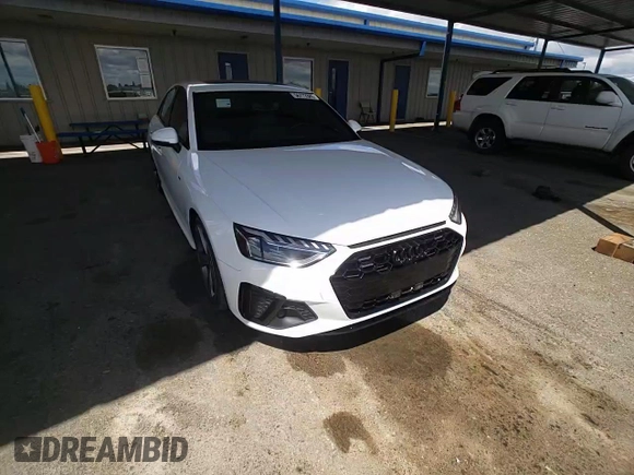 2021 Audi A4 S line Premium Plus z VIN WAUEAAF47MA040978, wystawiony jako Copart lot #56773385 z przebiegiem 32 604 mil mil oraz Szkoda całkowita • Salvage title. Historia ofert i sprzedaży dostępna na DreamBid. Obrazek 13.