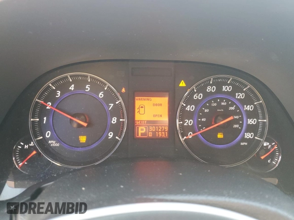 2010 Infiniti FX35 with VIN JN8AS1MU4AM800770, listed as a Copart auction lot 76324424 with 301,279 mi miles and Salvage Title. Bid and sale history available at carsss.com. Image 9.