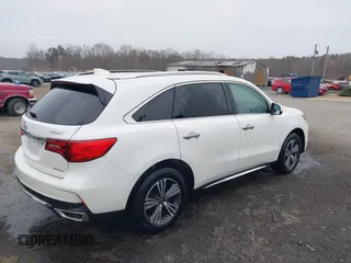 2017 Acura MDX with VIN 5FRYD4H39HB024919, listed as a IAAI auction lot 41785118 with 90,573 mi miles. Bid and sale history available at carsss.com. Image 4.