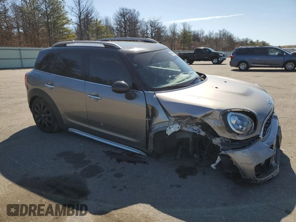 2017 MINI Countryman Cooper S z VIN WMZYT5C30H3D80631, wystawiony jako Copart lot #49418345 z przebiegiem 103 922 mil mil oraz Nie do naprawy • Non repairable. Historia ofert i sprzedaży dostępna na DreamBid. Obrazek 4.