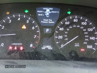 2008 Lexus LS 460 L z VIN JTHGL46F885026836, wystawiony jako IAAI lot #41881113 z przebiegiem 124 883 mil mil oraz . Historia ofert i sprzedaży dostępna na DreamBid. Obrazek 7.
