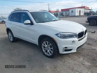 2016 BMW X5 xDrive35i with VIN 5UXKR0C5XG0P21683, listed as a IAAI auction lot 41717151 with 98,696 mi miles. Bid and sale history available at carsss.com. Image 1.