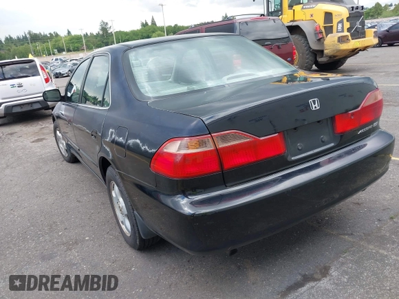 2000 Honda Accord EX с VIN 1HGCG1659YA018277, выставлен на аукционе IAAI как лот 42334541 с пробегом 243 362 миль миль и . История ставок и продаж доступна на DreamBid. Изображение 3.