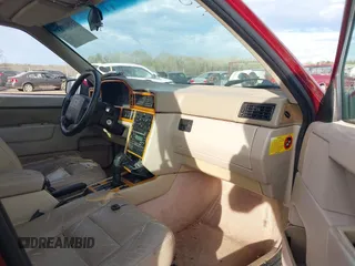 1997 Volvo 850 GT с VIN YV1LS5553V1400395, выставлен на аукционе IAAI как лот 41887637 с пробегом 88 192 миль миль и . История ставок и продаж доступна на DreamBid. Изображение 5.