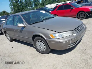 1999 Toyota Camry LE с VIN 4T1BG28K8XU483578, выставлен на аукционе IAAI как лот 42450294 с пробегом 122 664 миль миль и . История ставок и продаж доступна на DreamBid. Изображение 1.