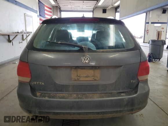 2013 Volkswagen Jetta TDI z VIN 3VWPL7AJ4DM696013, wystawiony jako Copart lot #53131085 z przebiegiem 123 875 mil mil oraz Szkoda całkowita • Salvage title. Historia ofert i sprzedaży dostępna na DreamBid. Obrazek 6.