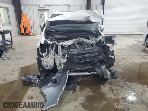 2018 Mitsubishi Outlander ES with VIN JA4AZ3A3XJZ019960, listed as a Copart auction lot 59739265 with 131,520 mi miles and Salvage title. Bid and sale history available at DreamBid. Image 5.